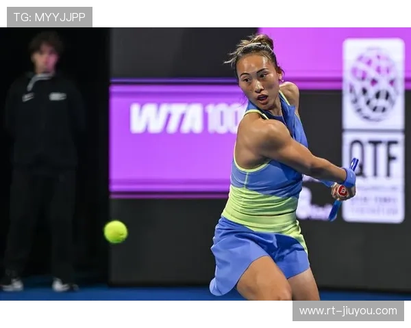 郑钦文1-2惜败莱巴金娜止步16强，决胜盘从2-5追至5-5展现韧性